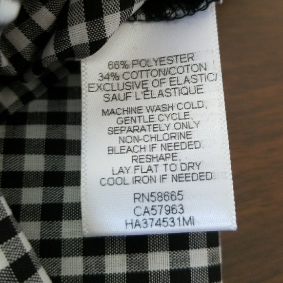 𝅺NEW! HALOGEN Asymmetrical Gingham Top Blouse Medium. - Picture 8 of 8